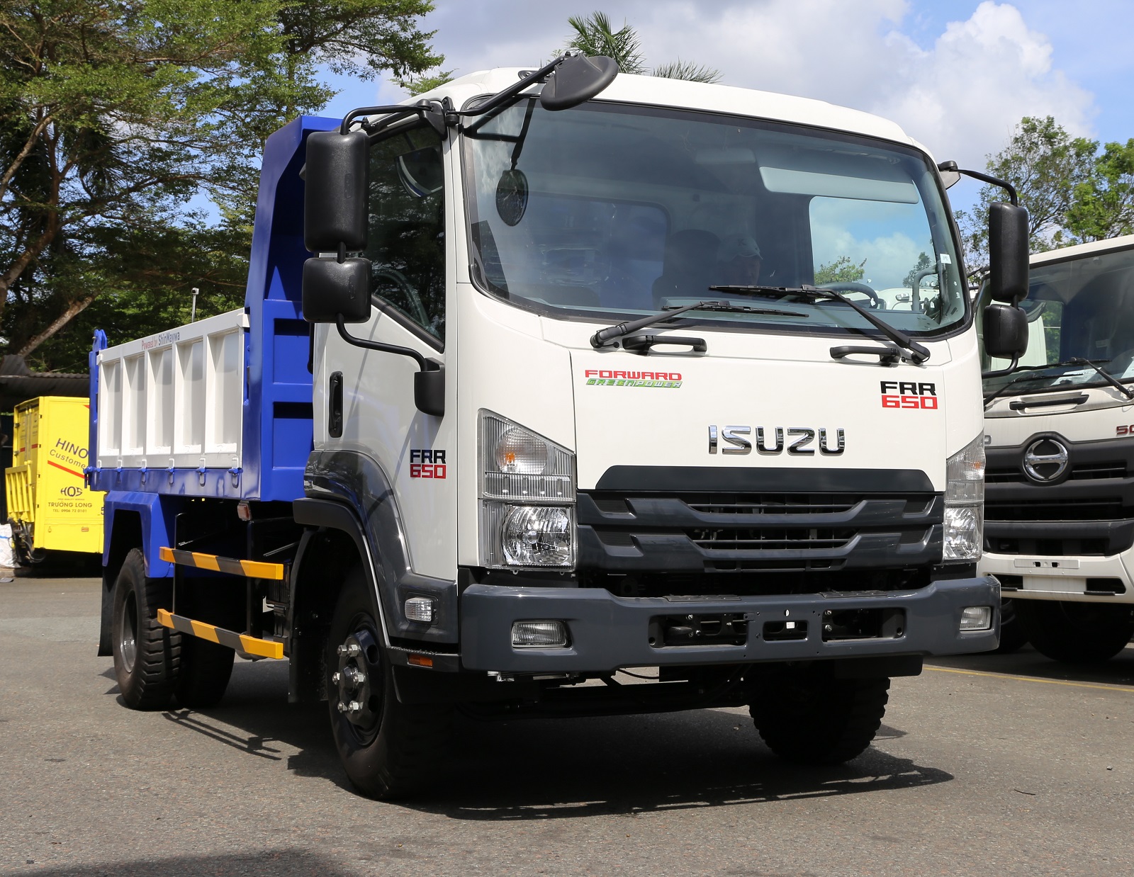 Xe ben Isuzu 6T5-Thùng 5 khối mở bửng-FRR 650 Euro 5
