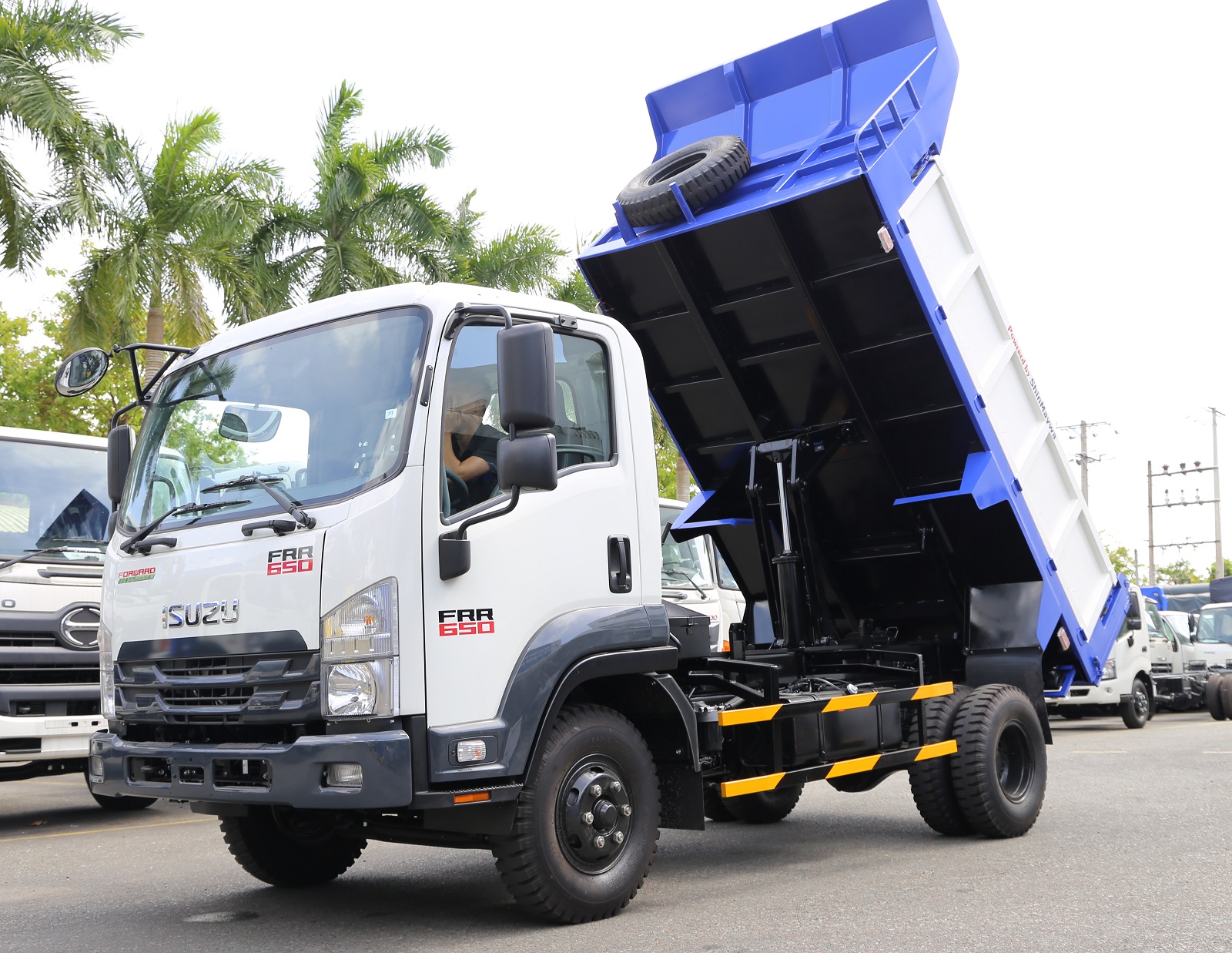 xe-ben-isuzu-frr-650