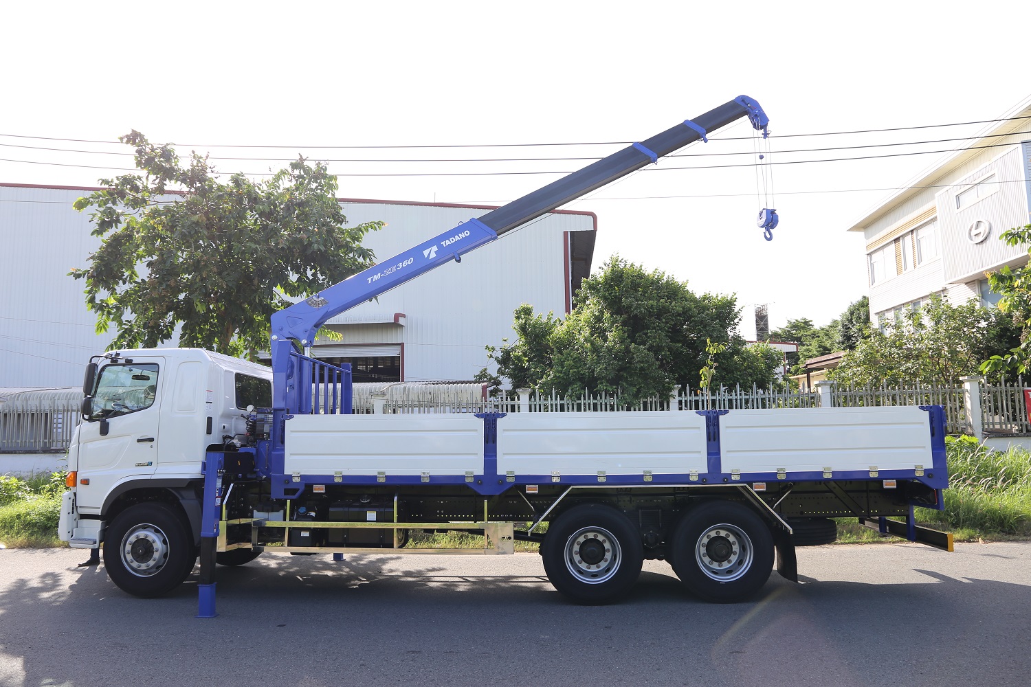 xe-cau-hino-15-tan-FL8JT8A