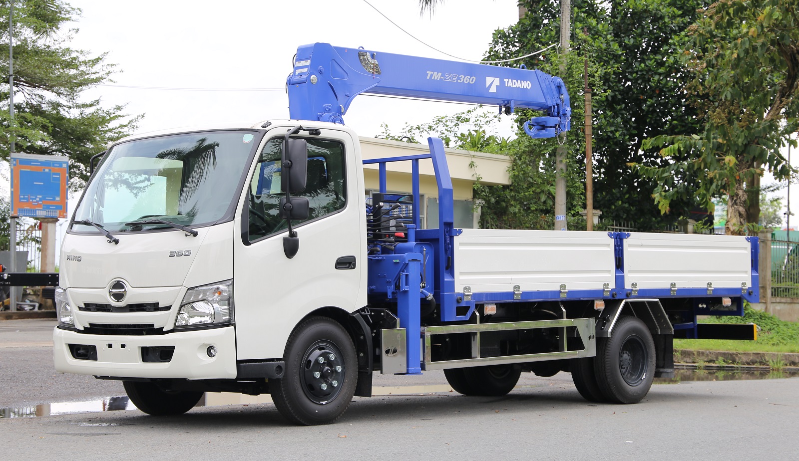 xe-cau-hino-2t5-euro5-xzu720-ZE364MH