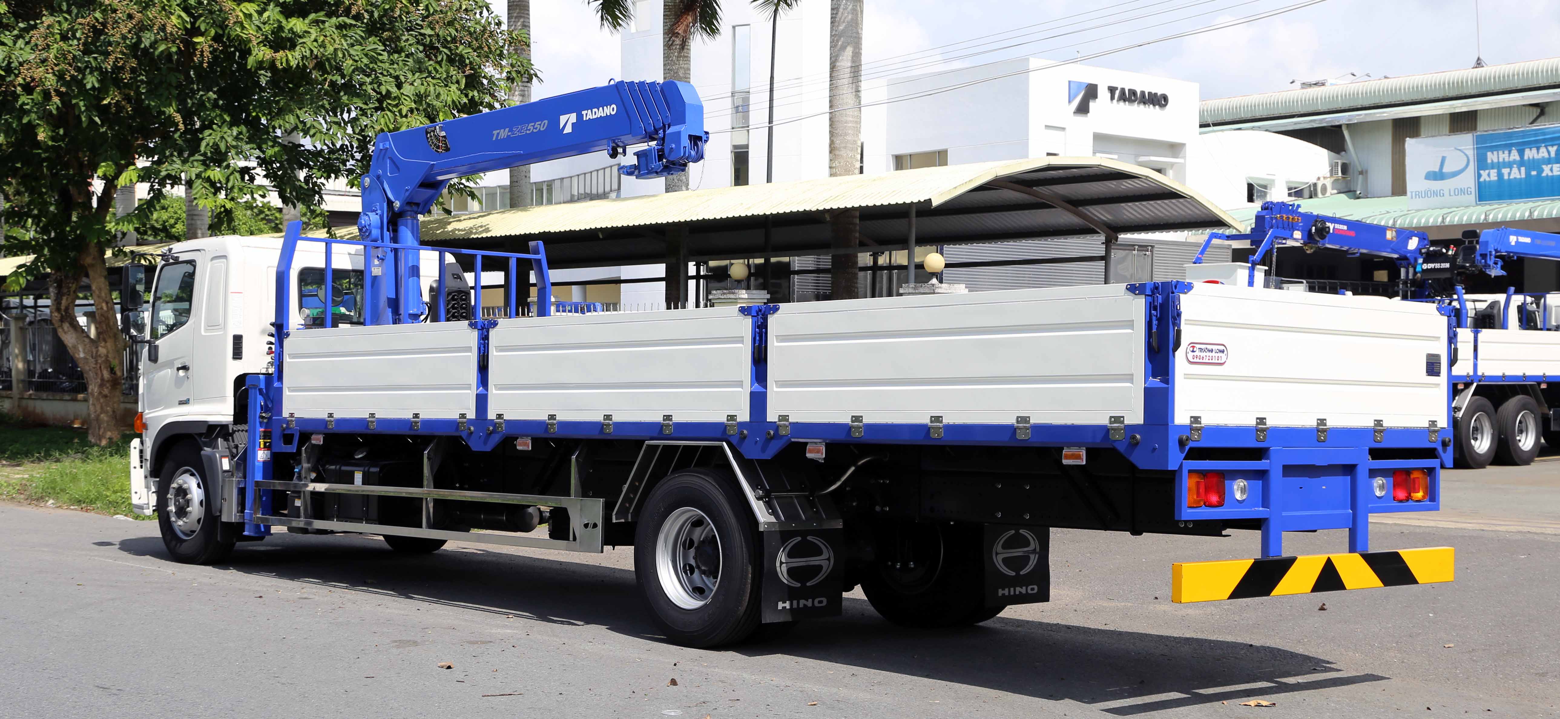 xe-cau-hino-8-tan-thung-8m1-5-tan-5-dot