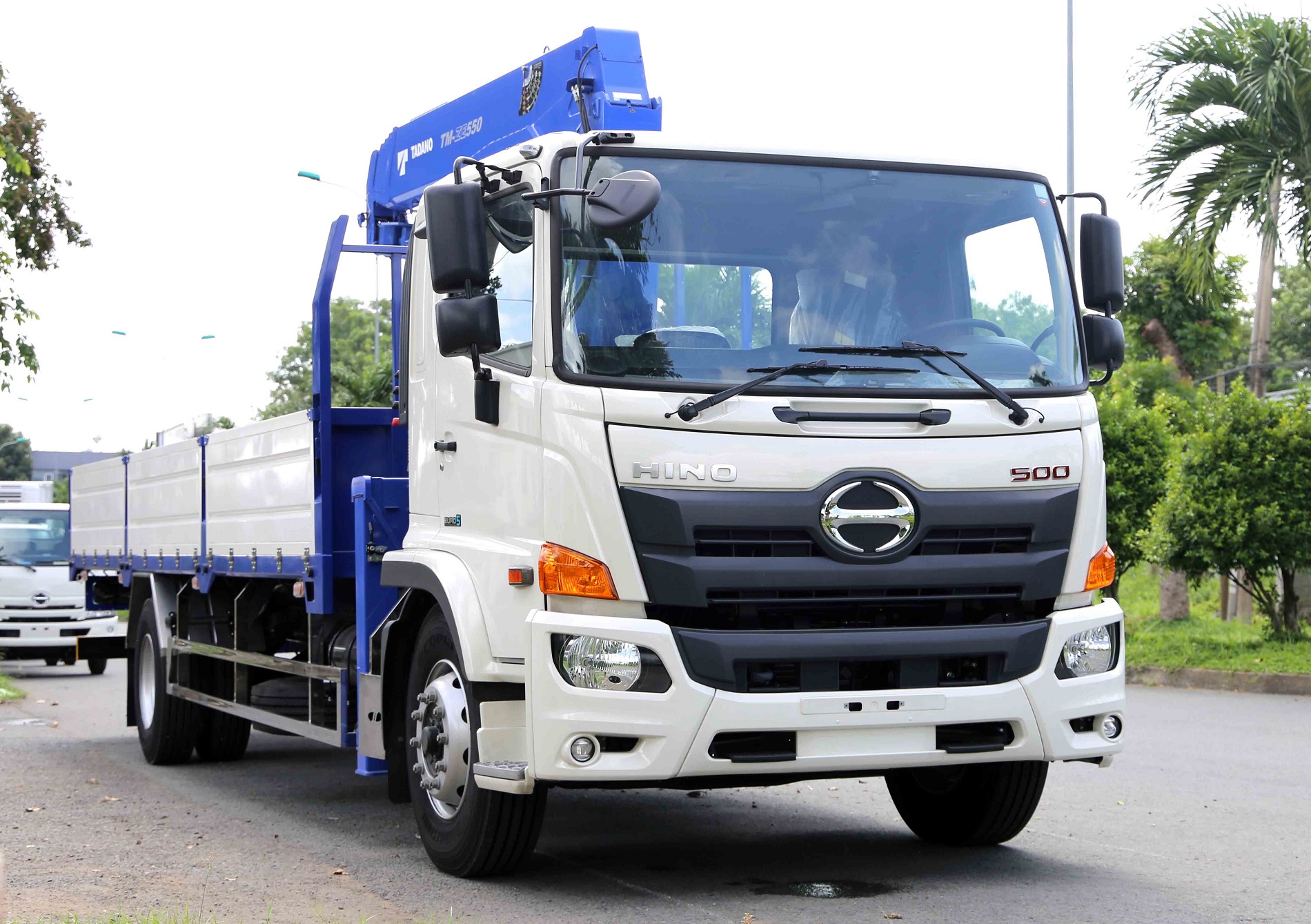 Xe cẩu Hino 8 tấn-Cần Tadano 5 tấn 5 đốt-Thùng dài 8m1-FG8JT8A Euro 5